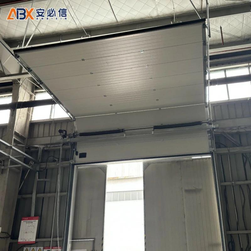 湛江翻板滑升门